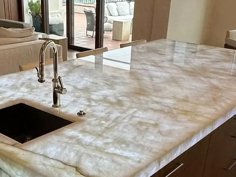 Cristallo Quartzite Countertop Backlit