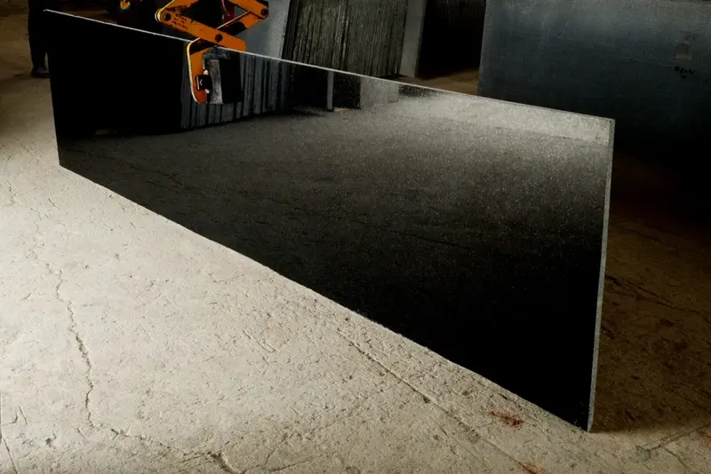 absolute black granite verticle size slab