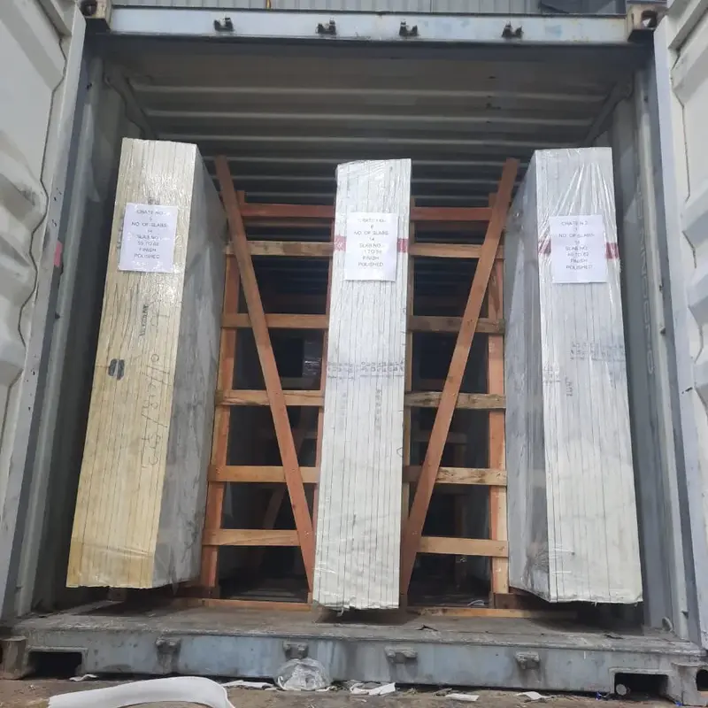 gangsaw size granite slabs in a shipping container